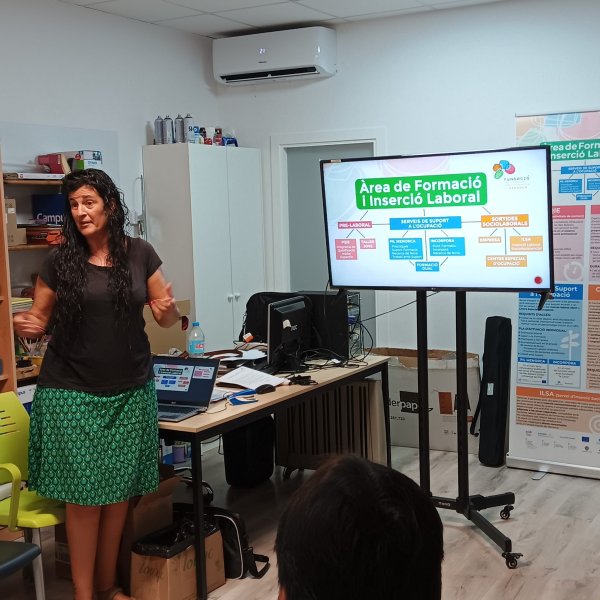COMENÇA EL CURS 2026/27 DEL PQIE D’AUXILIAR D’ACTIVITATS DE COMERÇ A ES MERCADAL